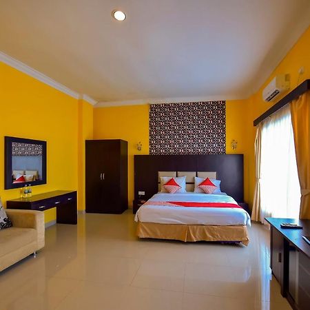Oyo 1164 Edotel Mahligai By Smkn 2 Tanjung Pinang Exterior foto